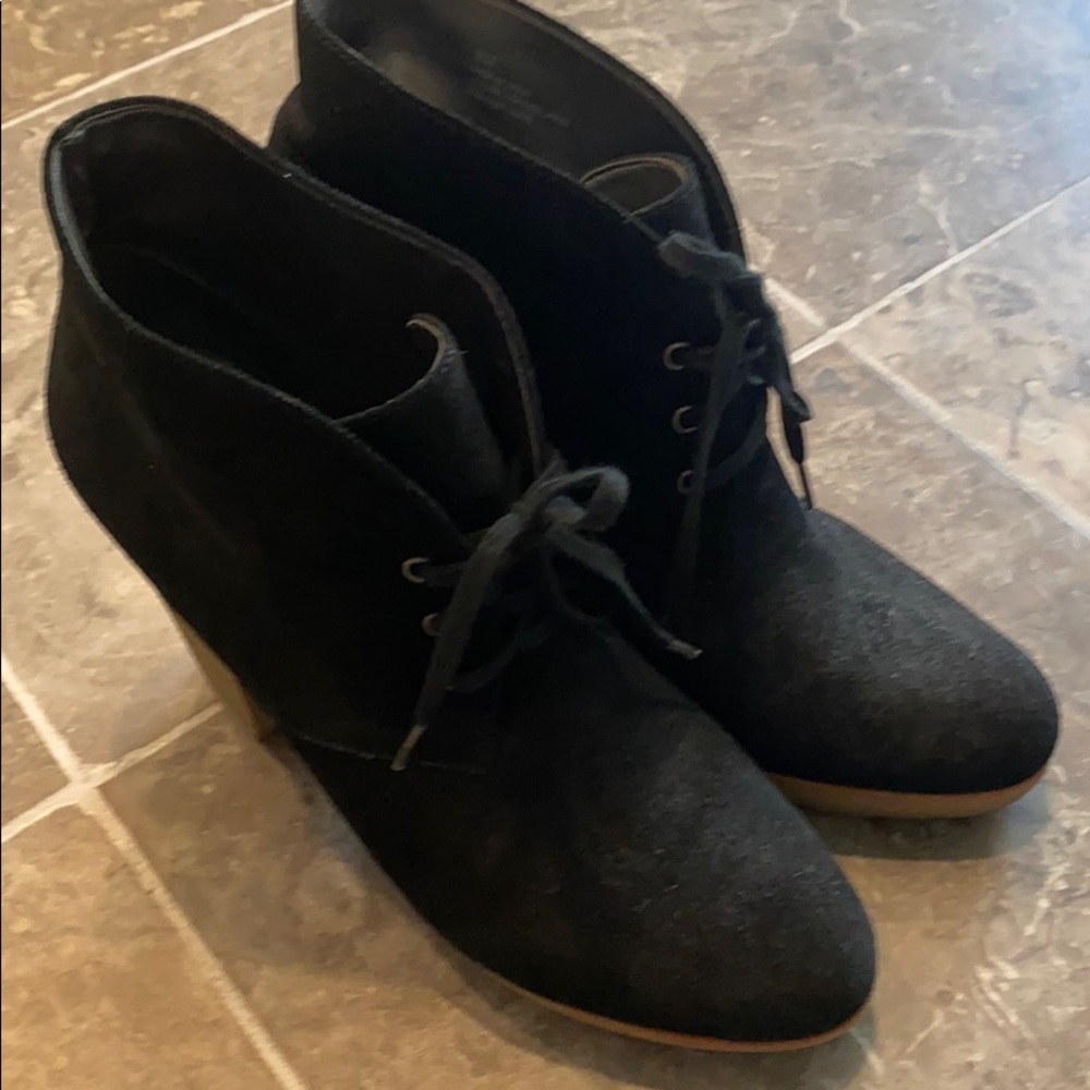 Heeled Booties NWOT 9 Suede Talbots